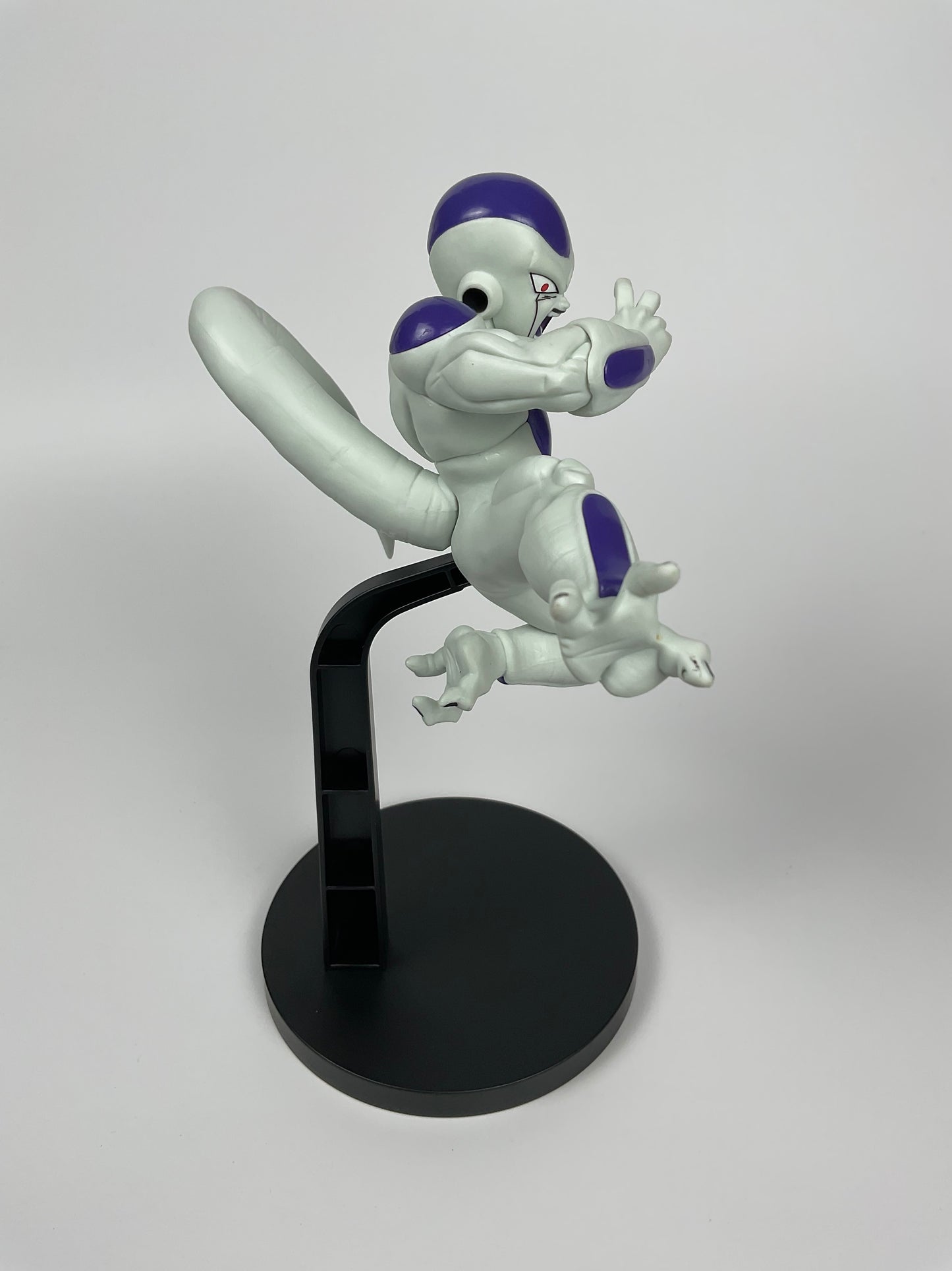 Bandai Namco - super hero DXF Frieza banpresto dragon ball figure