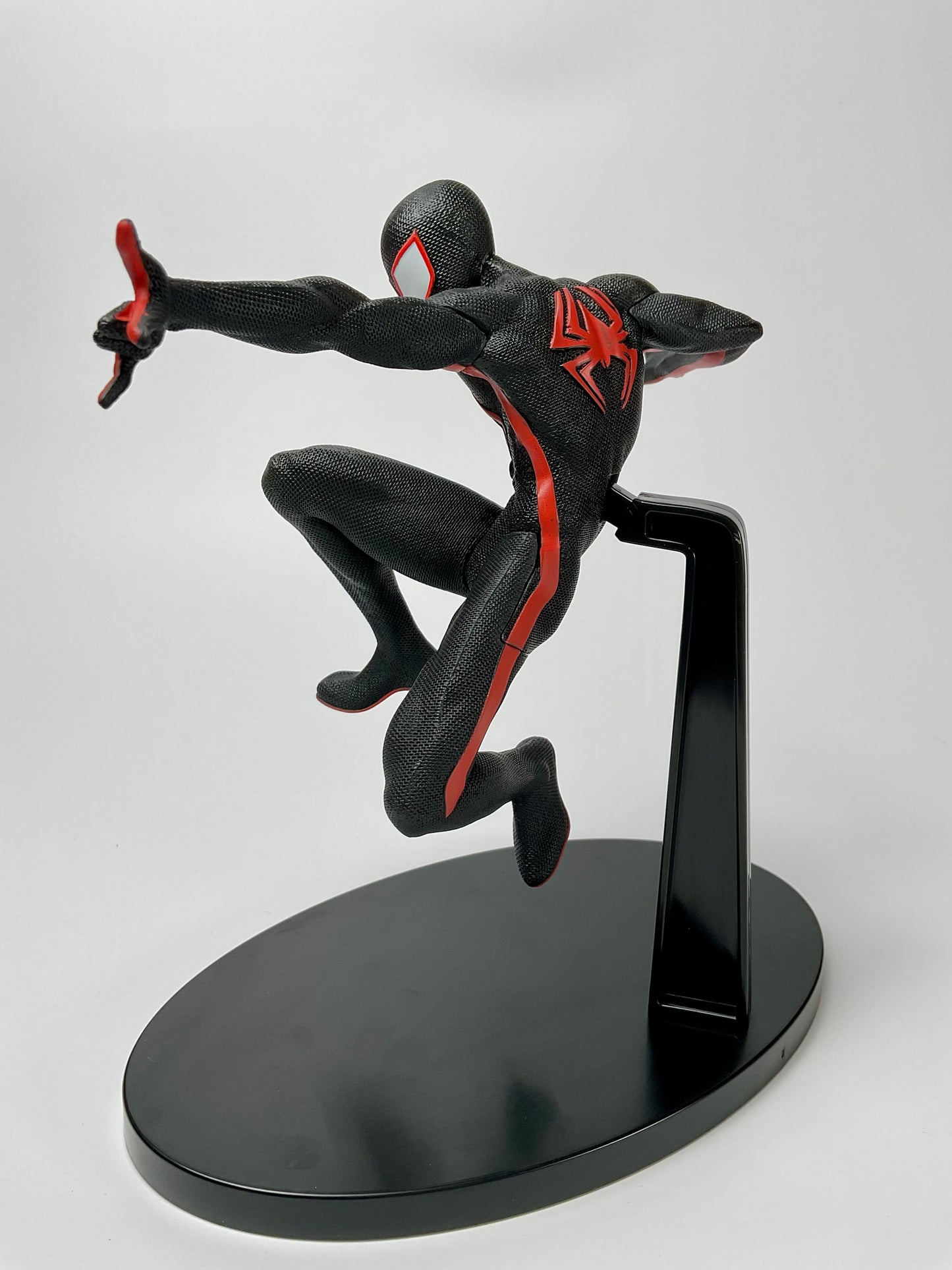 SPIDER-MAN Across the spider verse Luminasta miles morales figure Sega