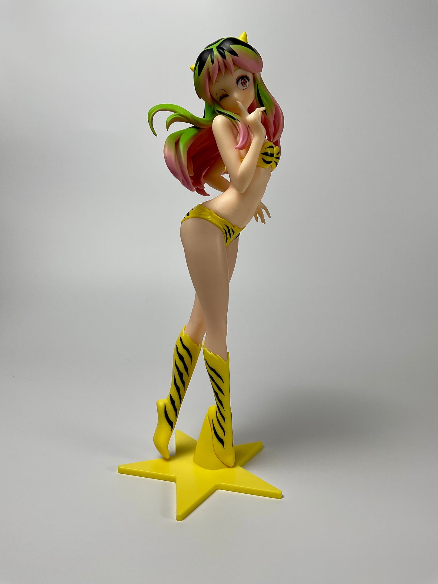 Bandai Namco - LUM Uruseiyntsura figure Glitter & Glamours