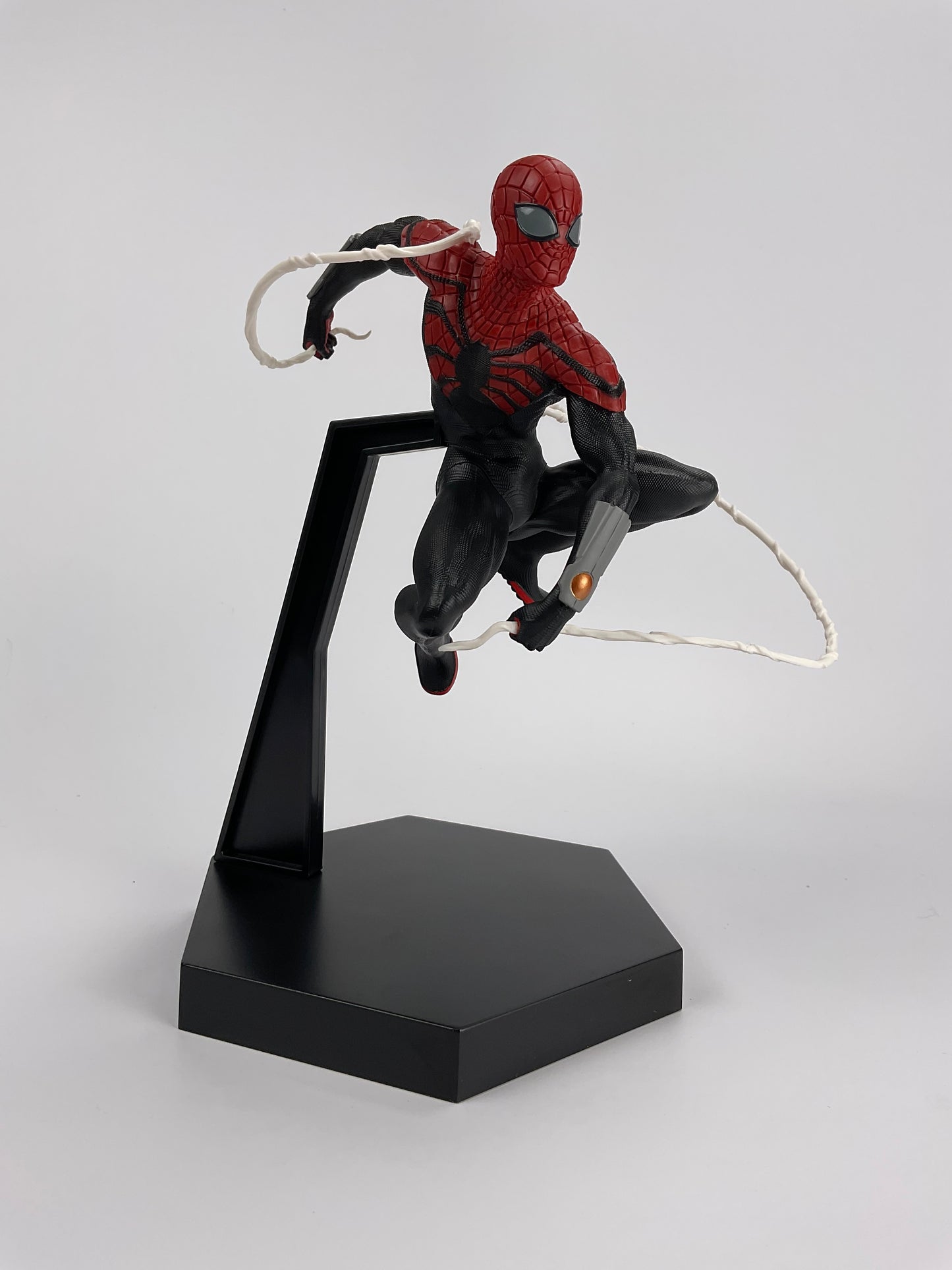 MARVEL COMICS Superior Spider-Man Figure Luminasta Brand New sold out Marvel Japan