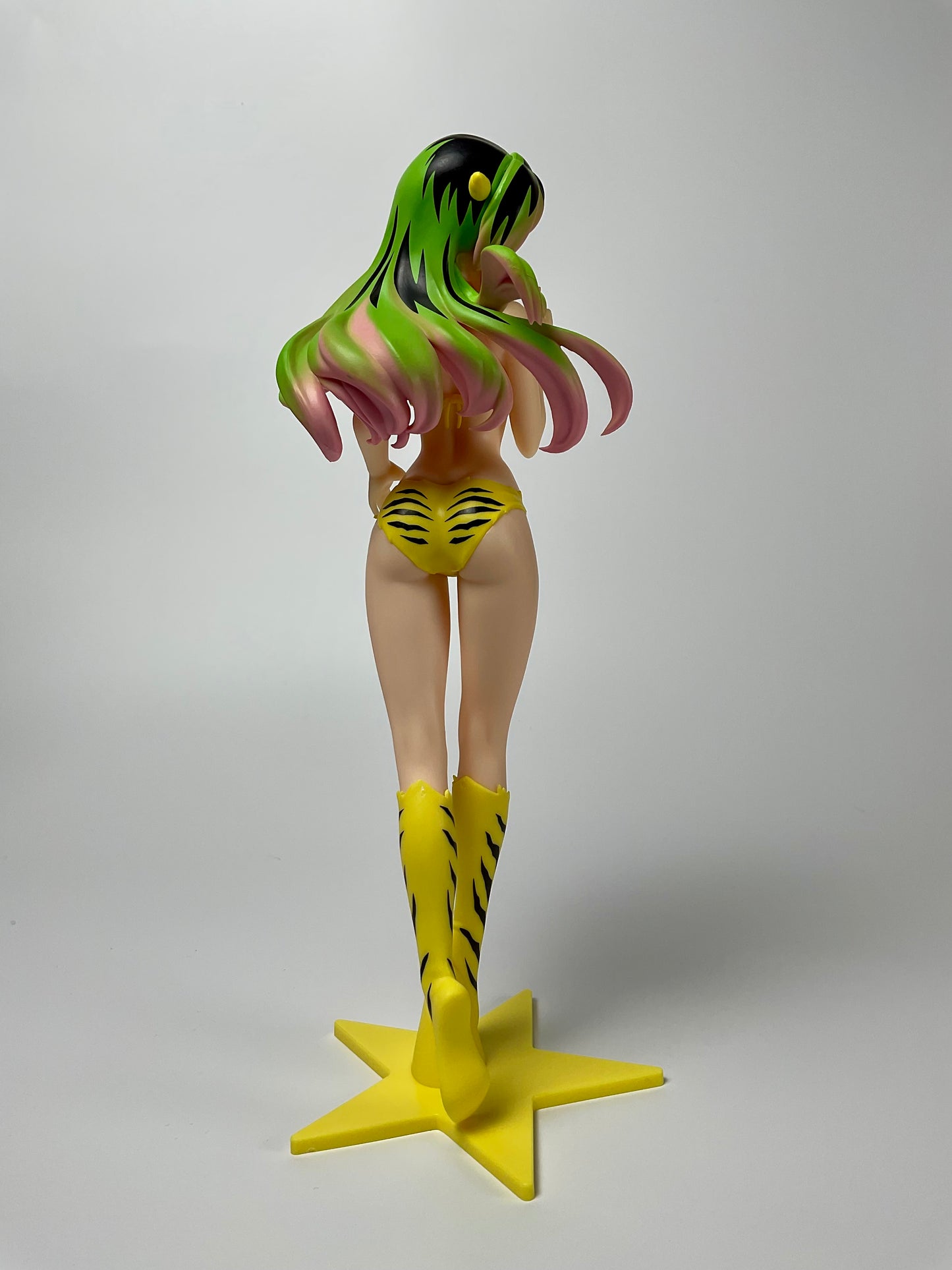 Bandai Namco - LUM Uruseiyntsura figure Glitter & Glamours