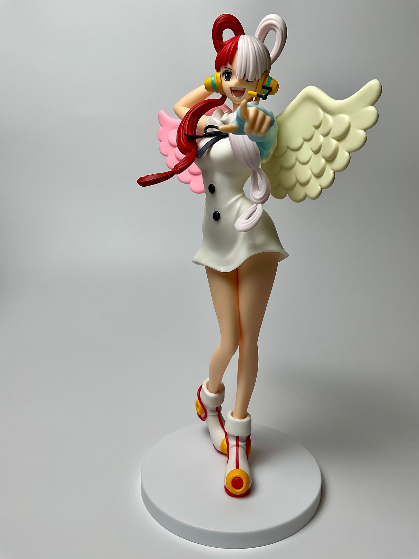 Bandai Namco - UTA One Piece figure Glitter & Glamours