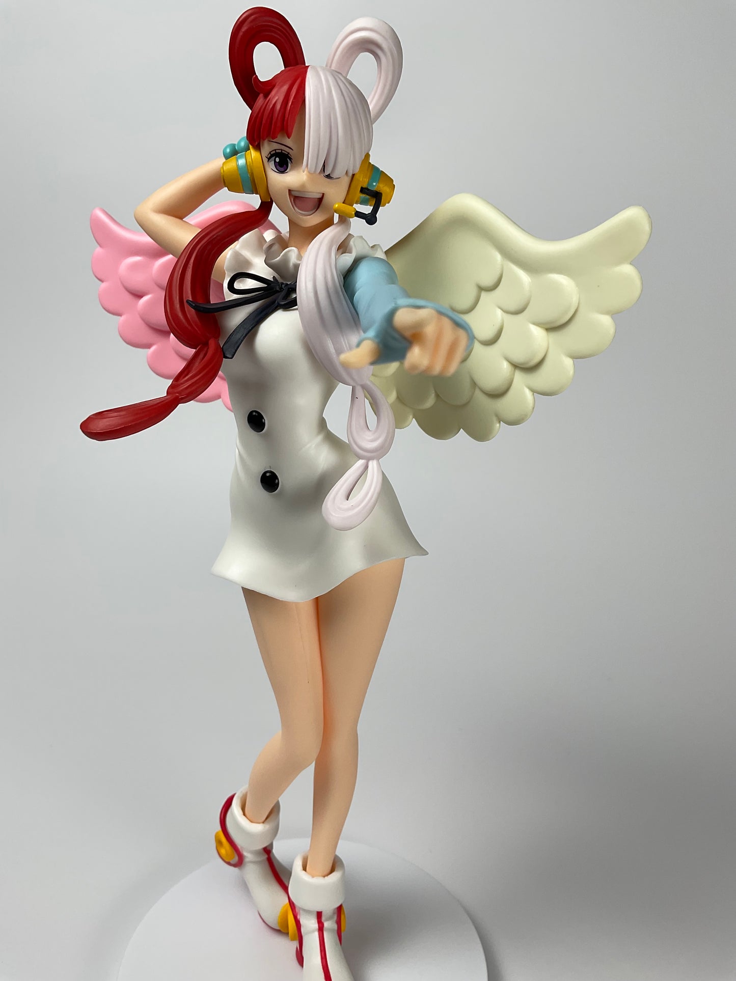Bandai Namco - UTA One Piece figure Glitter & Glamours