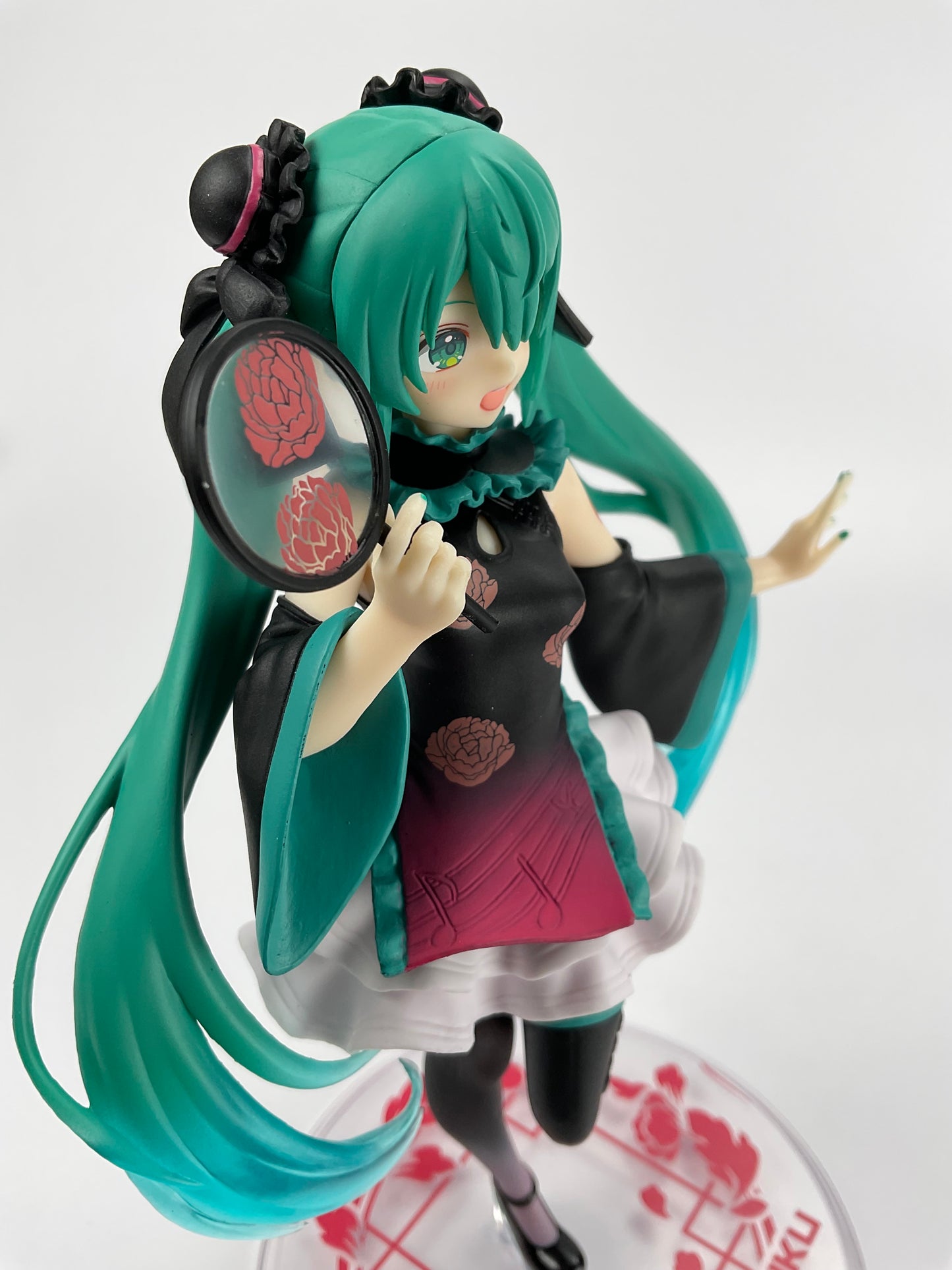 Hatsune Miku ~Mandarin Dress ver~ Prize Figure, Multiple Colors