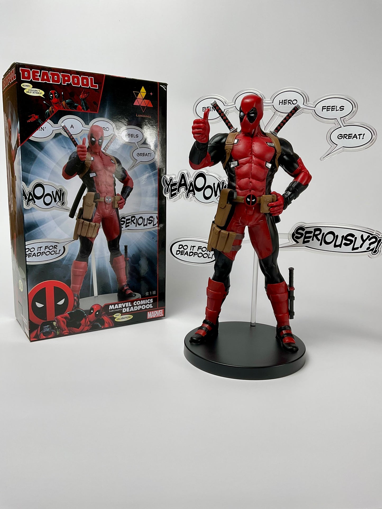 MARVEL COMICS Deadpool Luminasta Figure Sega